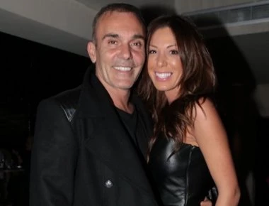 Στέλιος Ρόκκος-Έλενα Γκόφα: Tα καυτά φιλιά τους στους δρόμους της Γερμανίας (φωτό)